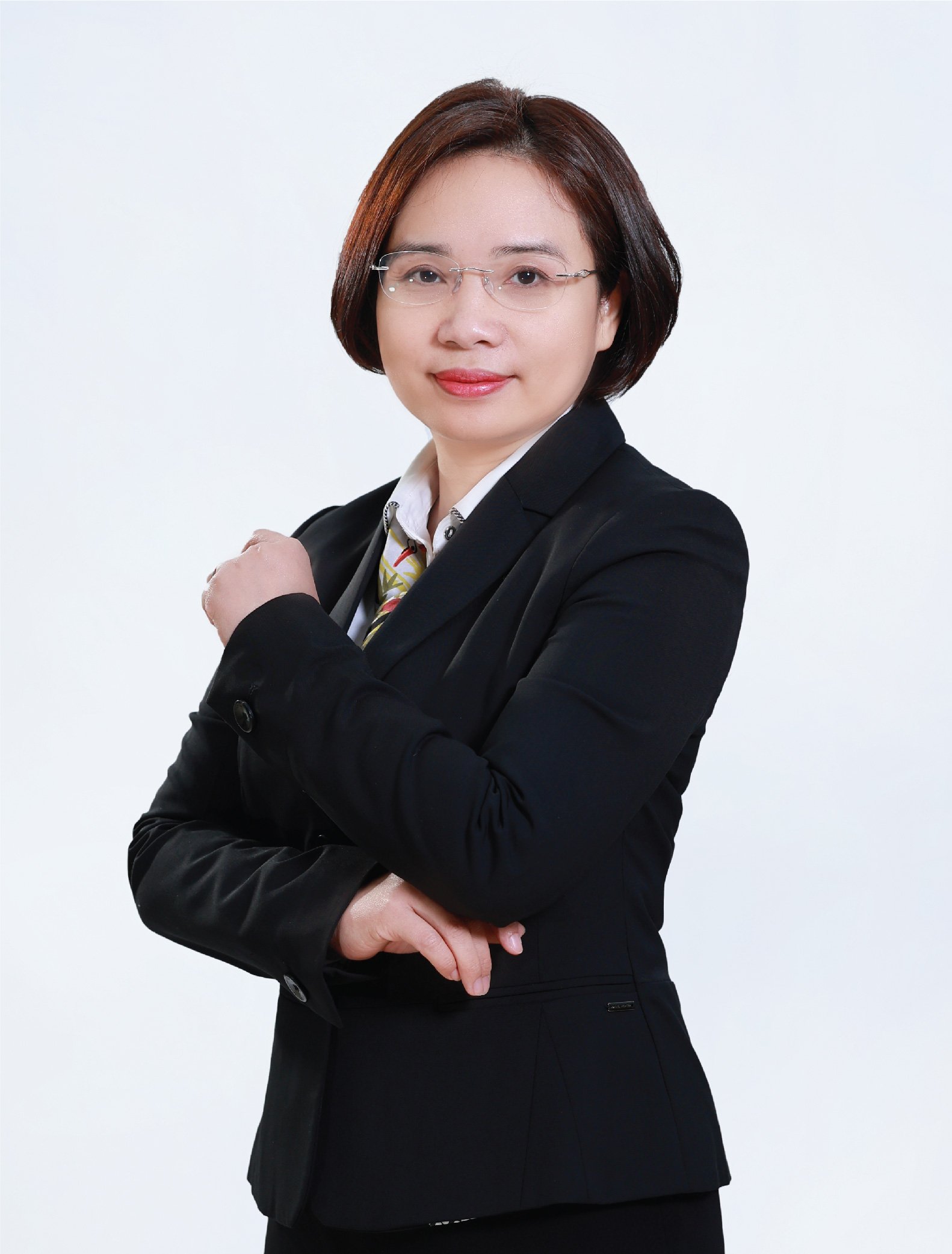 Ms. Dinh Phuong Thao